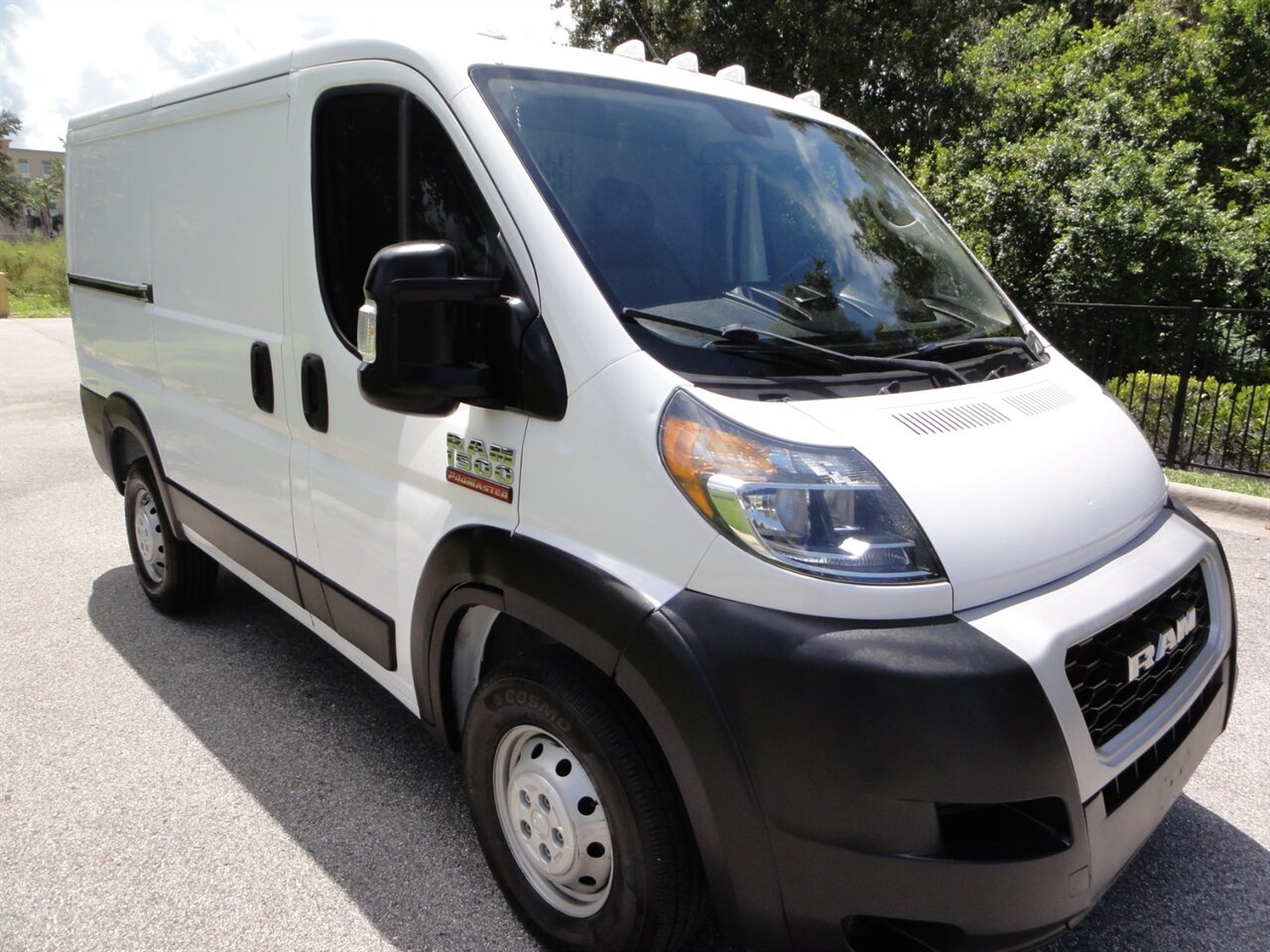 ram promaster cargo van 2019 3C6TRVNG7KE556605 image ram promaster cargo van 2019 3C6TRVNG7KE556605 image
